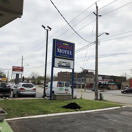 Grand Motel Brantford Eksteriør billede